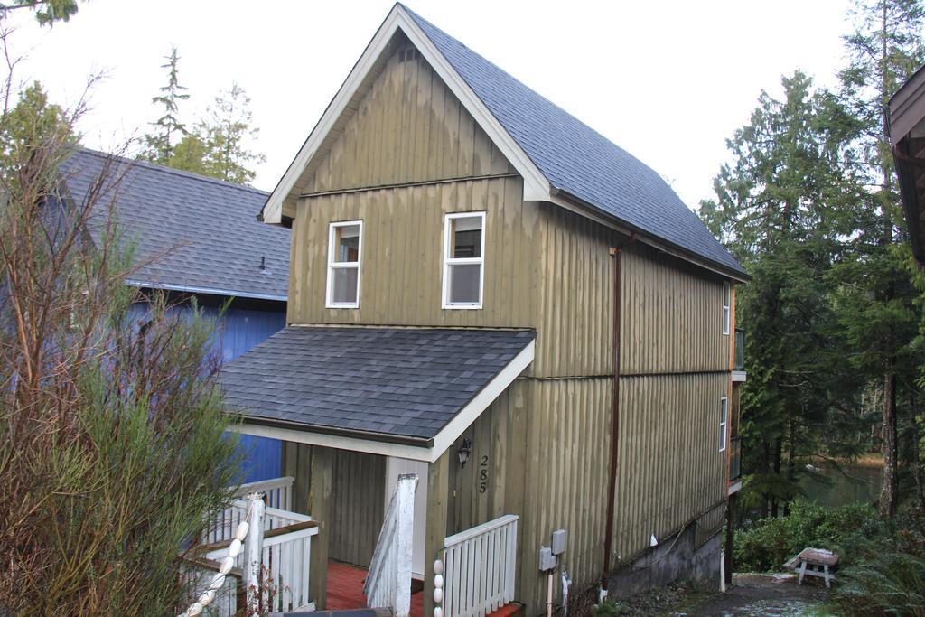 Kingfisher Cottage By Natural Elements Vacation Rentals Ucluelet Exterior photo